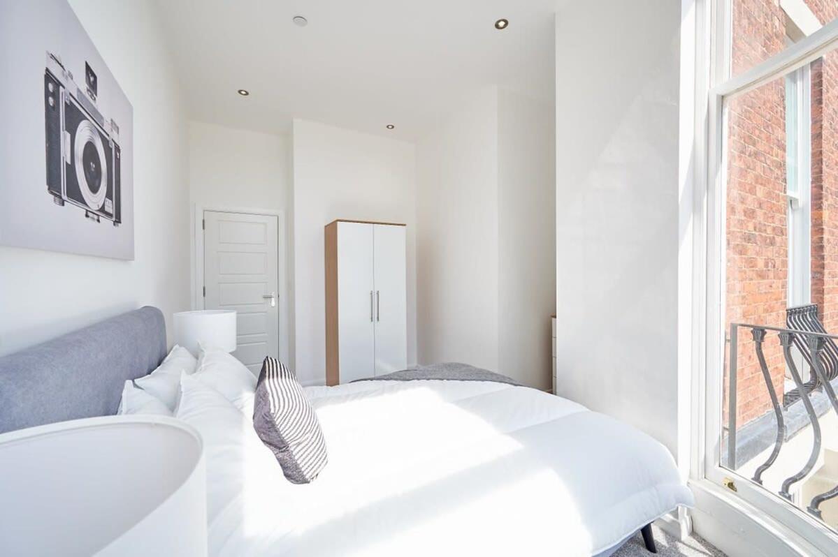 Modern 2 Bedroom Apartment In Preston Preston  Exterior photo