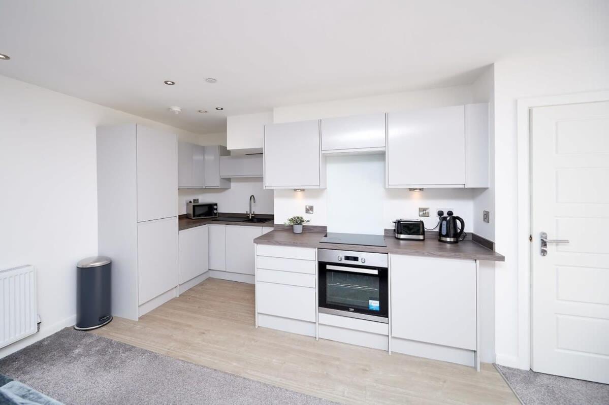 Modern 2 Bedroom Apartment In Preston Preston  Exterior photo
